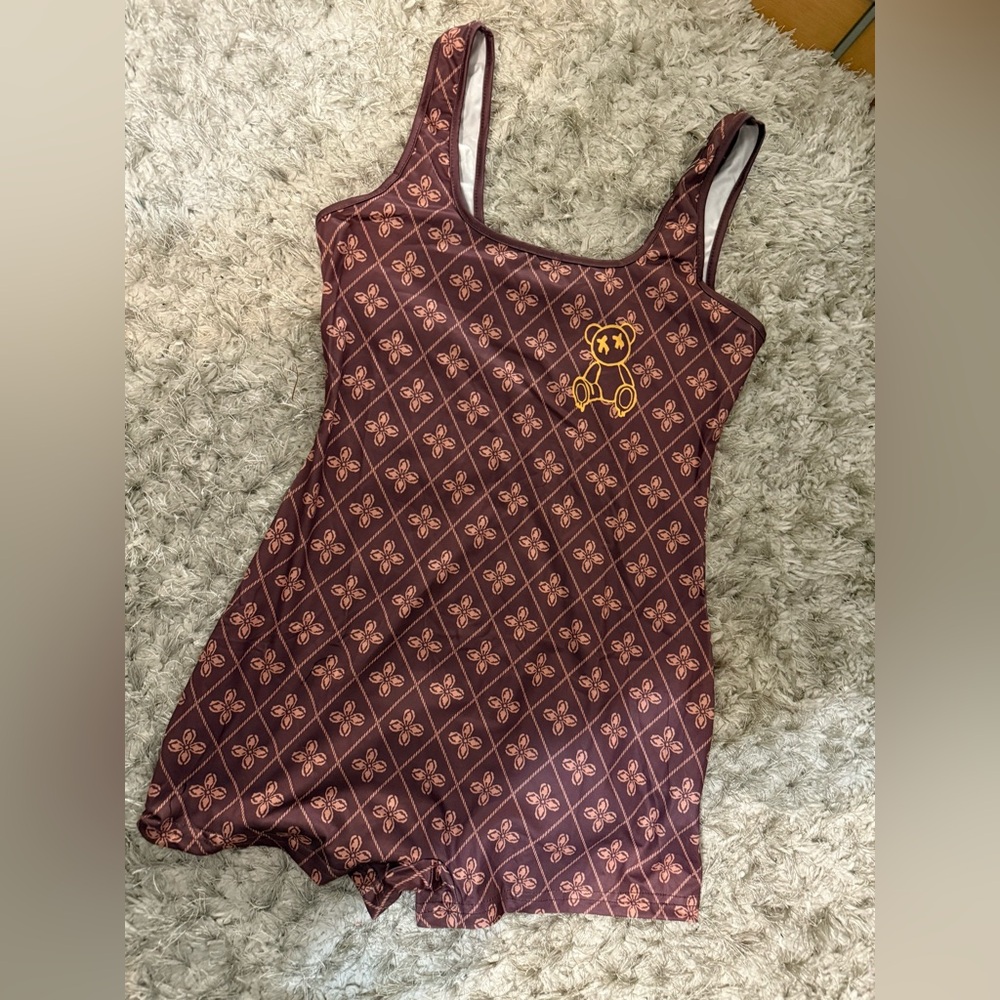 SHEIN Brown Chemise with Geometric Pattern and Stretchy Fabric.. new